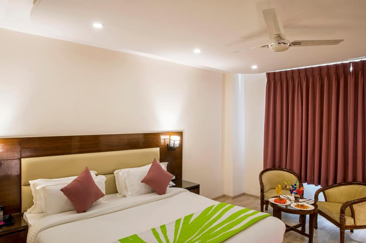 Regenta Inn On The Ganges Rishīkesh Exteriör bild