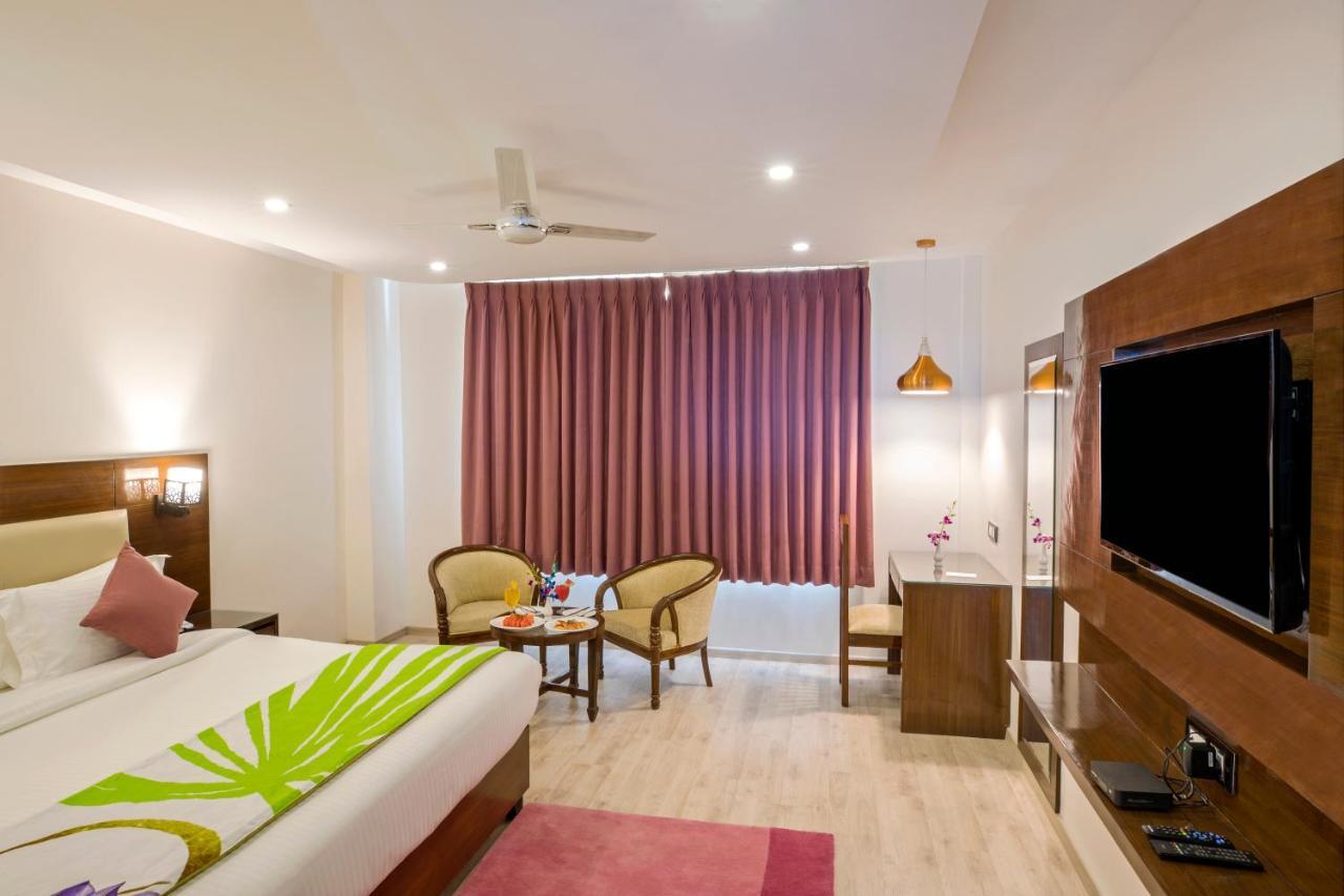 Regenta Inn On The Ganges Rishīkesh Exteriör bild