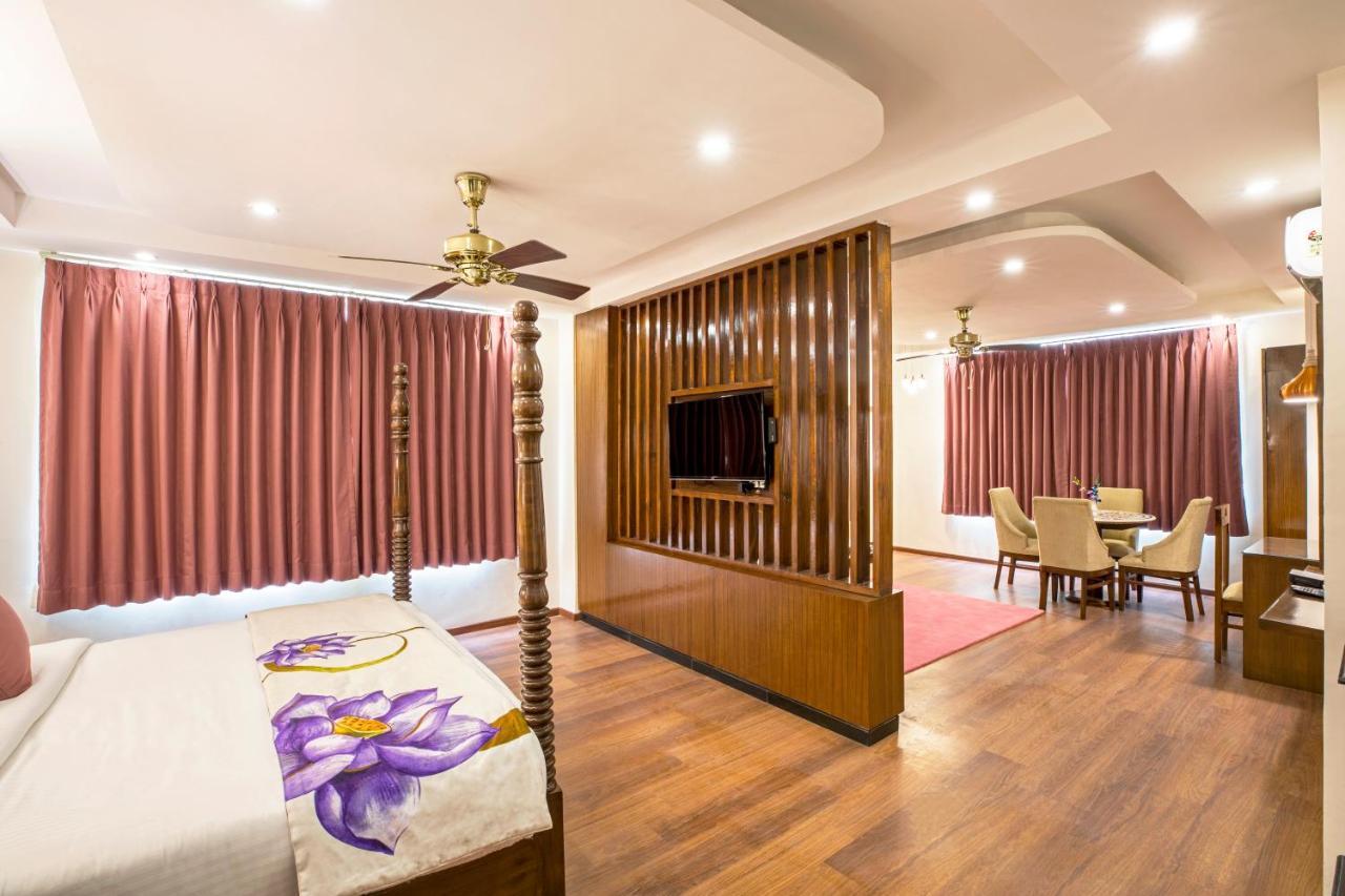 Regenta Inn On The Ganges Rishīkesh Exteriör bild